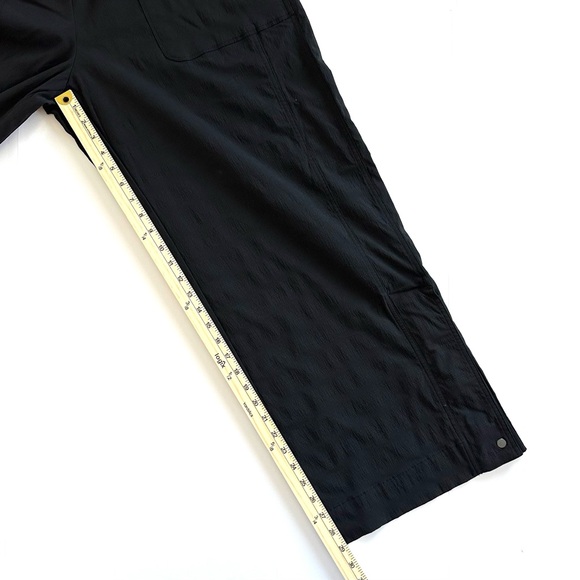 Athleta Trekkie High Rise Parachute Pant in Black | XL | EUC - Picture 6 of 16